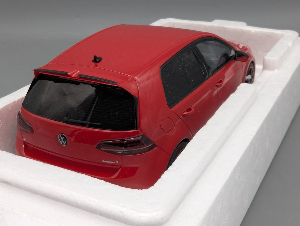 Modellautos 1:18 Otto Mobile OT1118 Volkswagen VW Golf 7.5 R Oettinger mit OVP