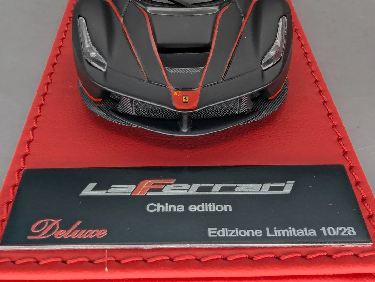 Modellautos 1:43 BBR Deluxe Calsito Ferrari LaFerrari Black Matt Ltd 10/28 OVP