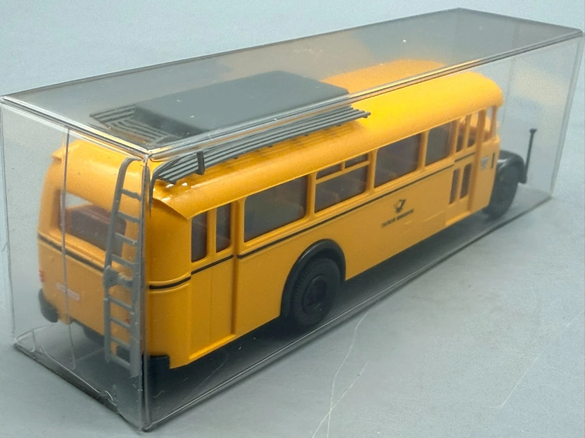 Bus Modelle H0 1:87 Brekina MAN MKN-Bus 100 Jahre Führerscheinprüfung mit OVP