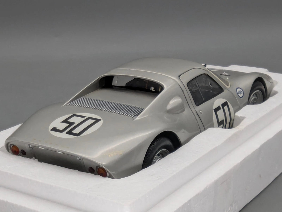 Modellautos 1:18 Minichamps Porsche 904 GTS Racing 1964 #50 OVP