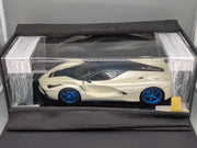 Modellautos 1:12 BBR Ferrari LaFerrari Fuli White / Blue Carbon Ltd 07/10 OVP