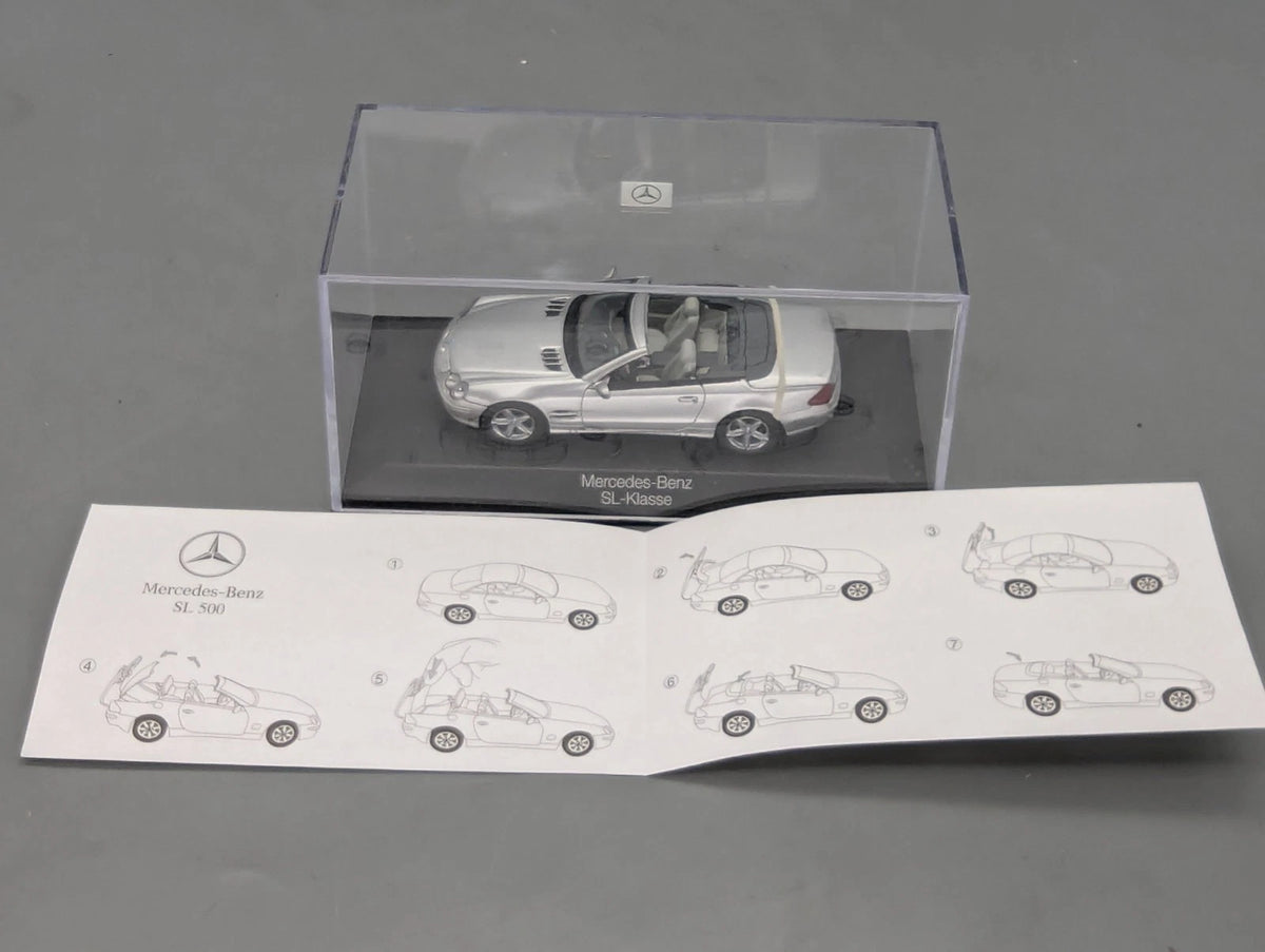 Modellautos 1:43 Norev Mercedes Benz SL Klasse SL 500 Silber mit Dealer OVP