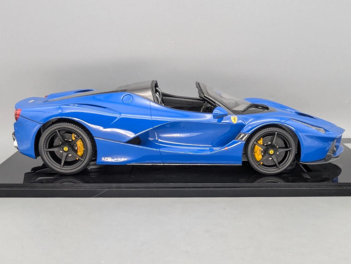 Modellautos 1:12 BBR Ferrari LaFerrari Aperta Azzurro Dino Ltd 05/05 Vitrine OVP