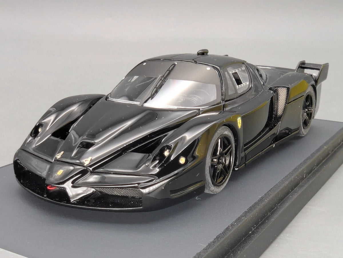 Modellautos 1:43 BBR Ferrari FXX  2006 Black mit Vitrine + OVP