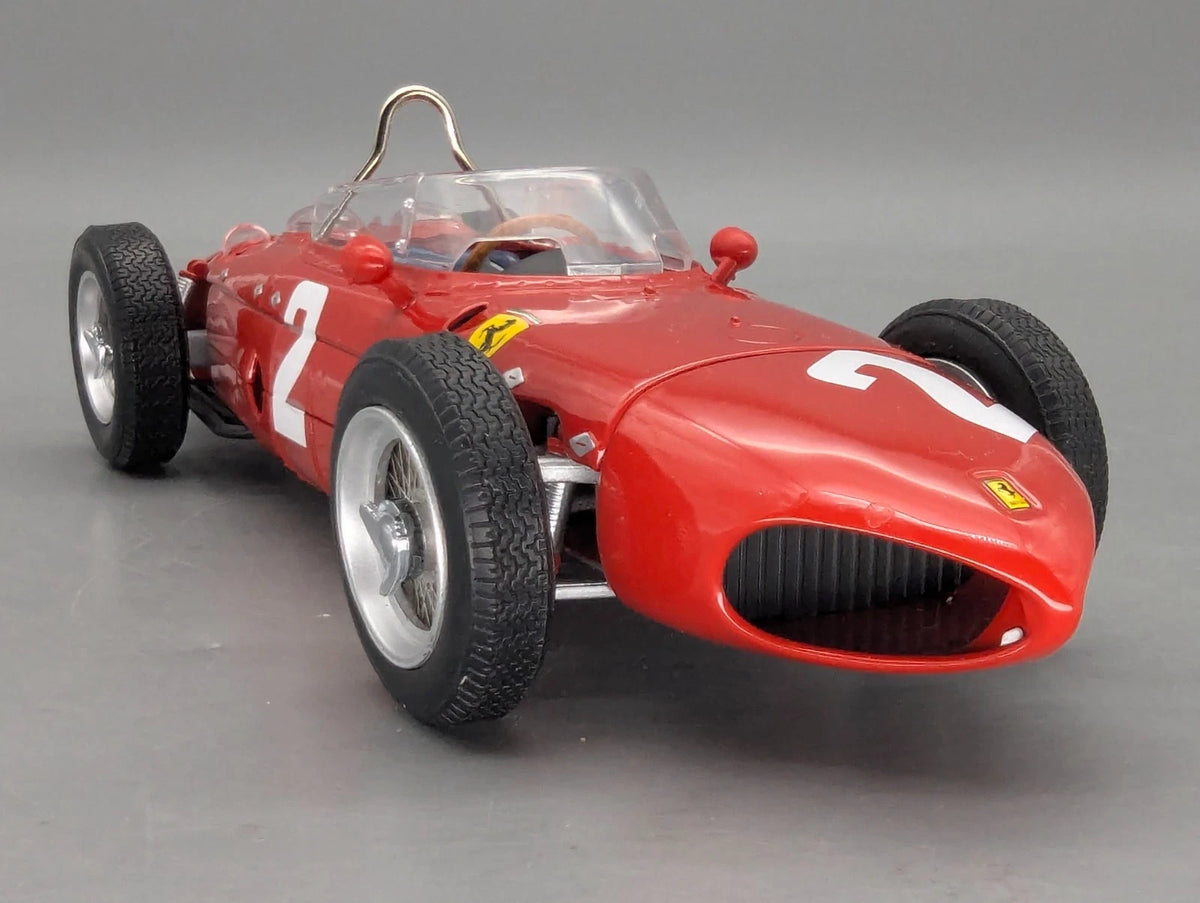 Modellautos 1:18 CMR 166 Ferrari Dino 156 Sharknose Weltmeister 1961 #2 Hill OVP