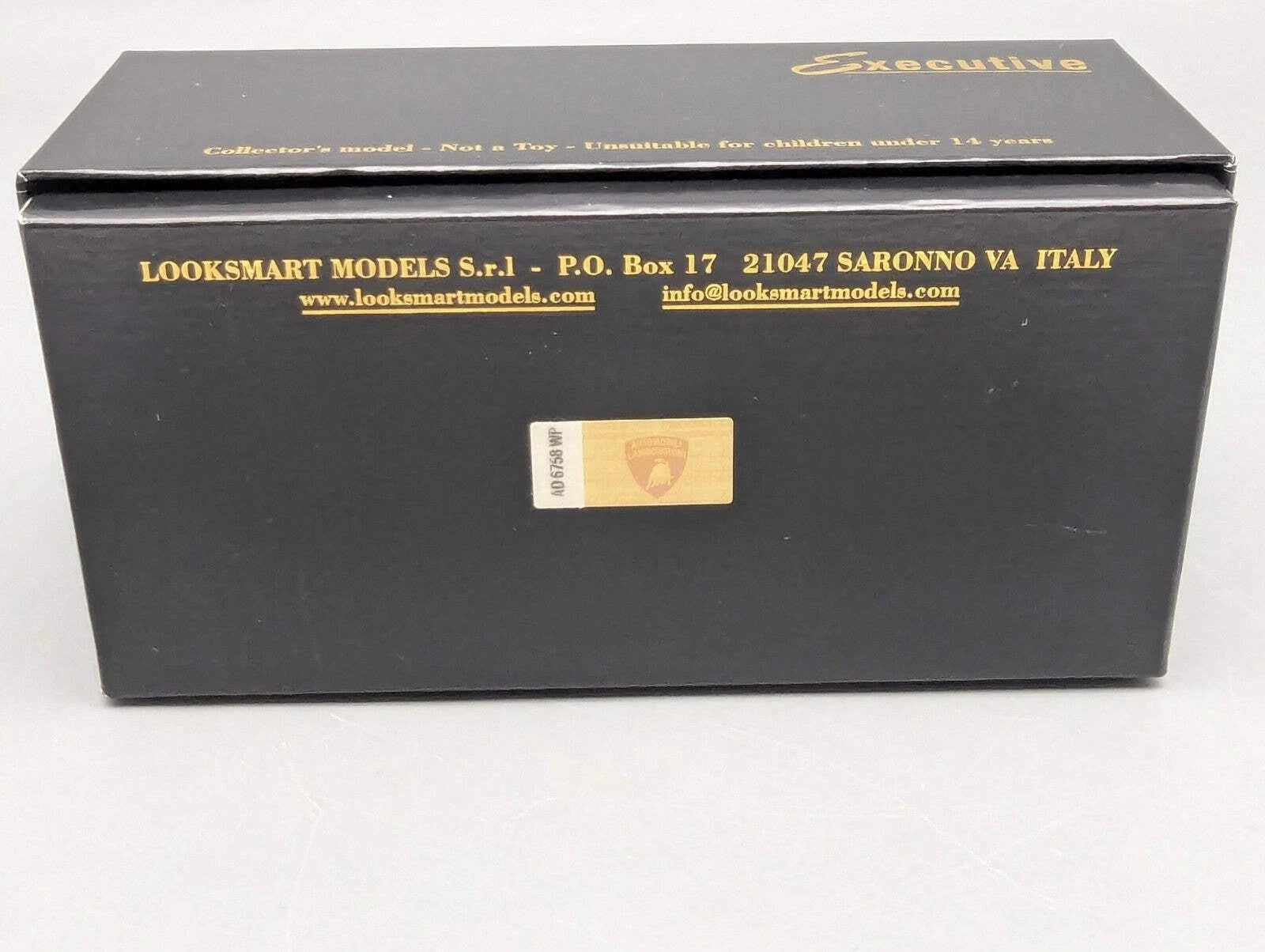 Looksmart CALSITO 1:43 Lamborghini Aventador LP 700-4 Ltd 20/20 Stck mit OVP