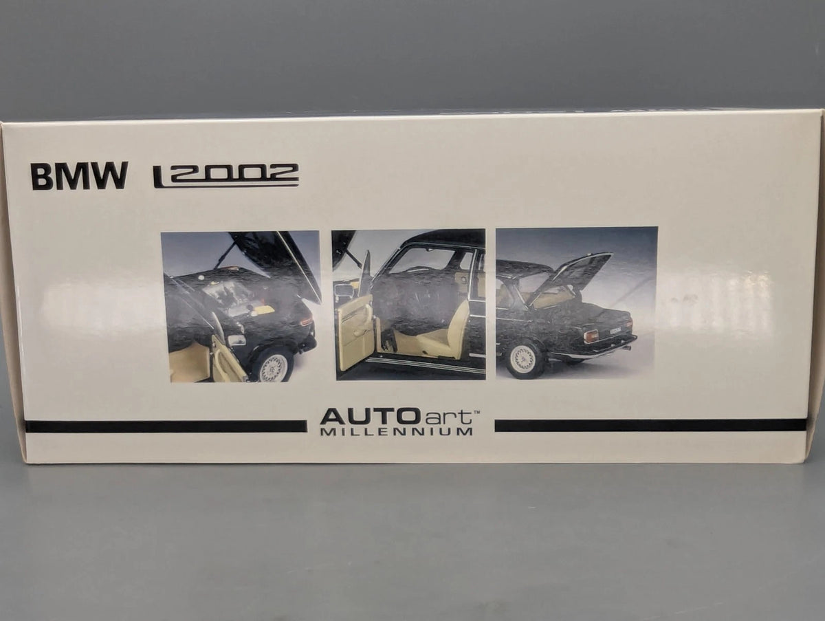 Modellautos 1:18 AUTOart Millenium 70503 BMW 2002 L Black mit OVP