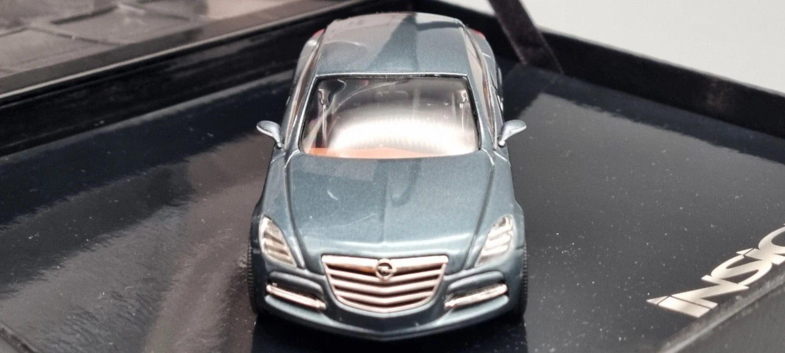 Modellautos 1:43 Norev Opel Insignia Dealer OVP