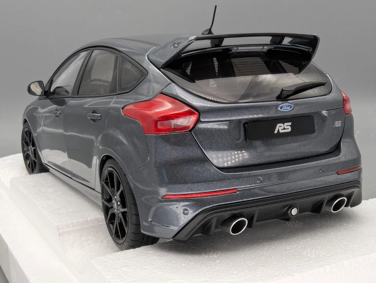 Modellautos 1:18 AUTOart 72954 Ford Focus RS 2016 Stealth Grey mit OVP