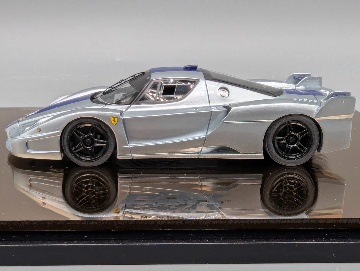 Modellautos 1:43 BBR Ferrari FXX 2006 Limited 017/150 Spiegelplatte Vitrine OVP