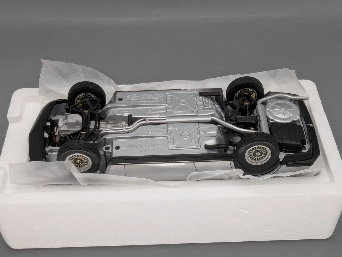 Modellautos 1:18 Minichamps BMW 3.0 CSL 1972 mit OVP