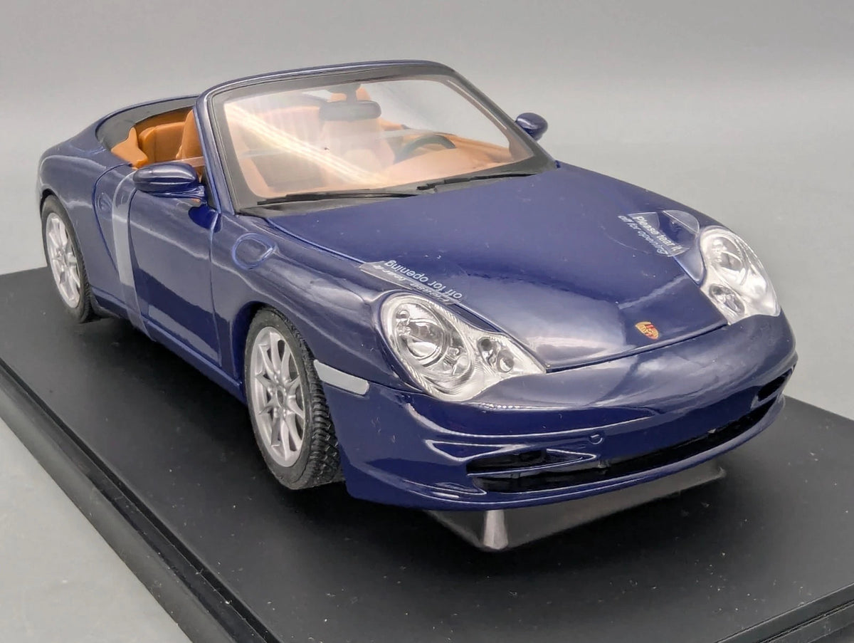 Modellautos 1:18 Spark Porsche 911 Carrera Cabriolet Blau WAP Dealer OVP