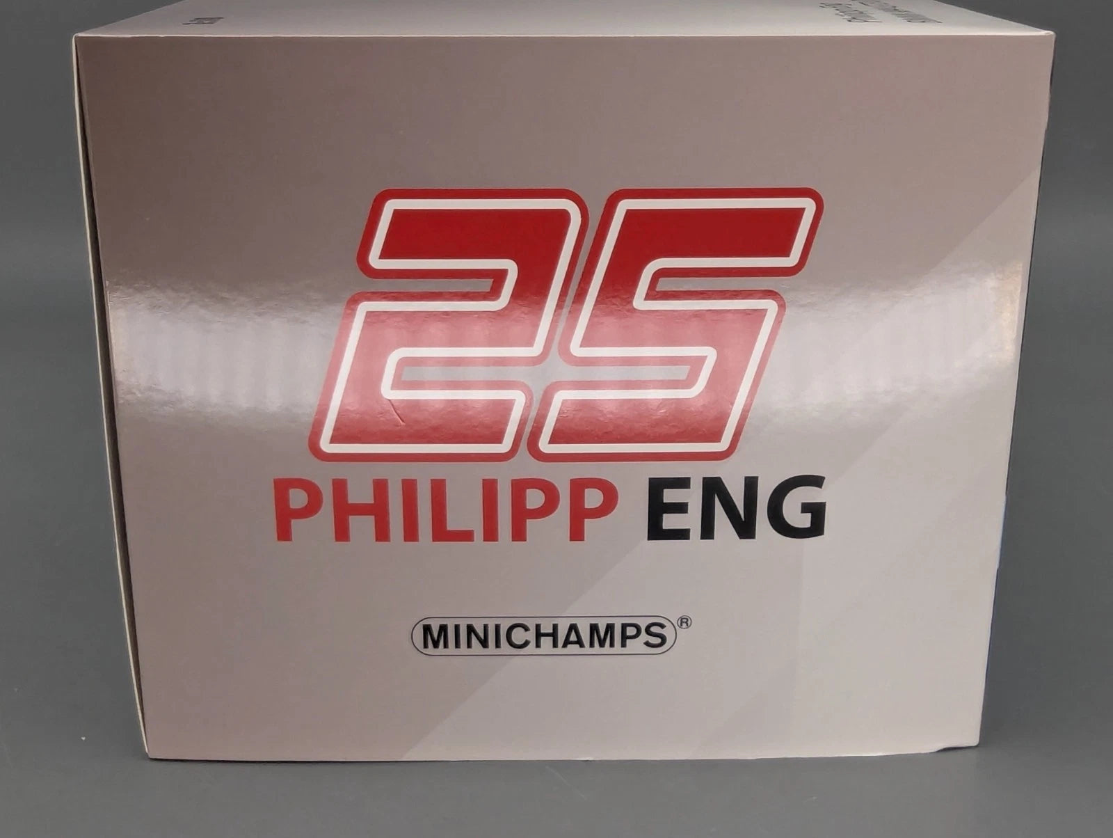 Modellautos 1:18 Minichamps BMW M4 GT3 DTM 2022 Schubert #25 Philipp Eng mit OVP