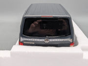 Modellautos 1:18 Norev Volkswagen VW Transporter 2003 Grau mit OVP