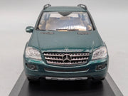 Modellautos 1:43 Minichamps Mercedes Benz M Klasse ML 500 W164 2005 Grün mit OVP