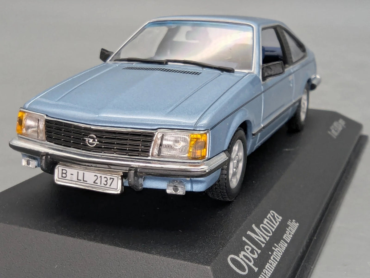 Modellautos 1:43 Minichamps Opel Monza 1980 Blau Metallic mit OVP