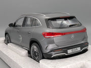 Modellautos 1:18 NZG Mercedes Benz EQA Designo Mountain Grau Magno Dealer OVP