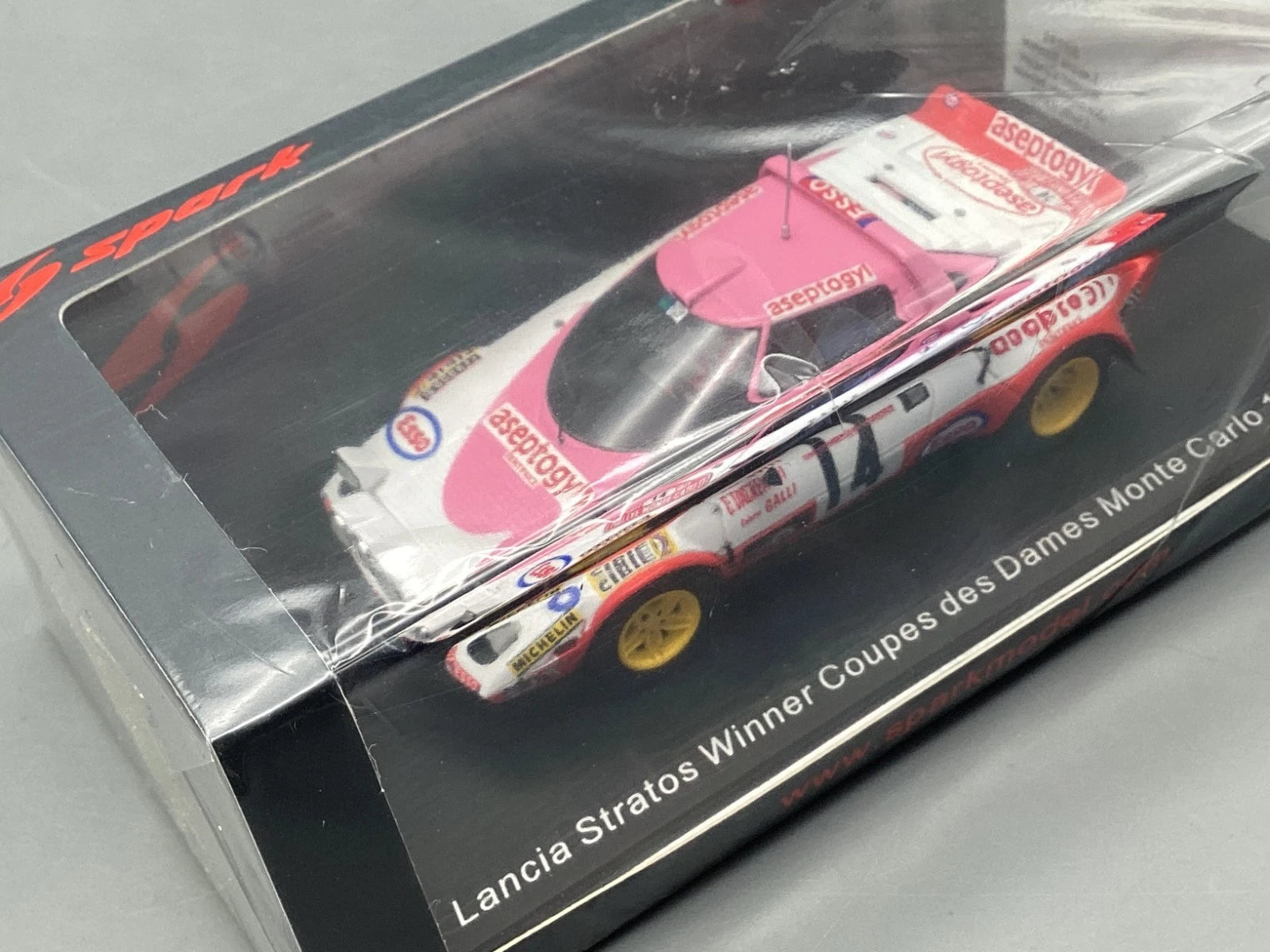 Modellautos 1:43 Spark Lancia Stratos Coupes des Dames Monte Carlo 1977 #14 OVP