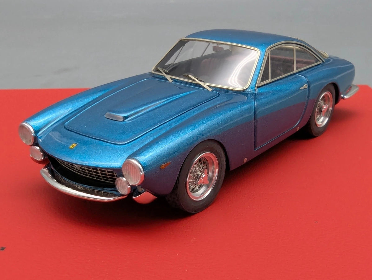 Modellautos 1:43 BBR  Ferrari 250 GT Lusso  S/N 4335 GT Set 2-tlg. 1/5 OVP