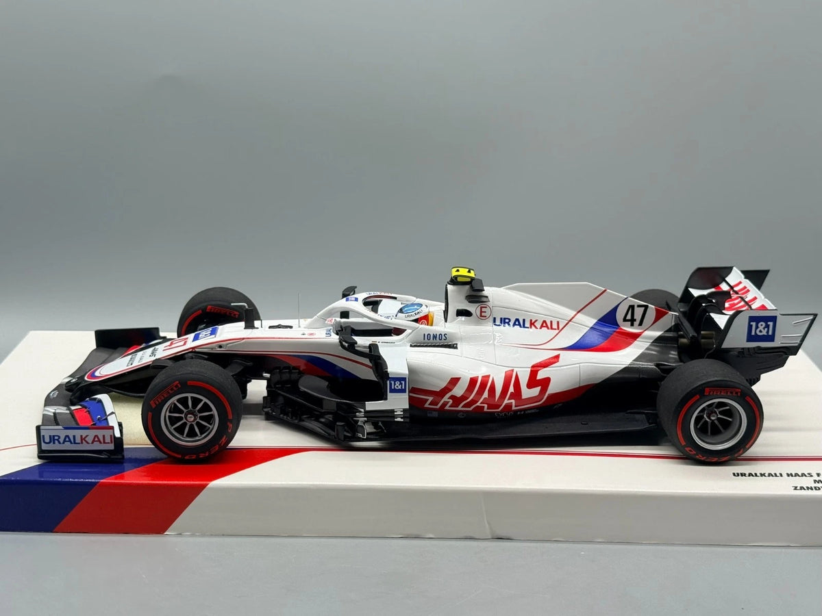 Modellautos 1:18 Minichamps Uralkali Haas F1 Team VF-21 M.Schuhmacher mit OVP