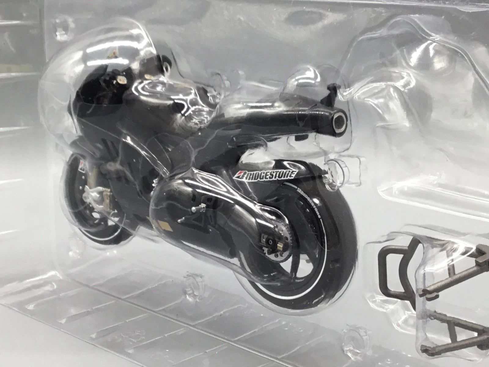 Motorrad Modell 1:12 Minichamps Ducati Desmosedici GP11 Rossi Valencia 2011 OVP