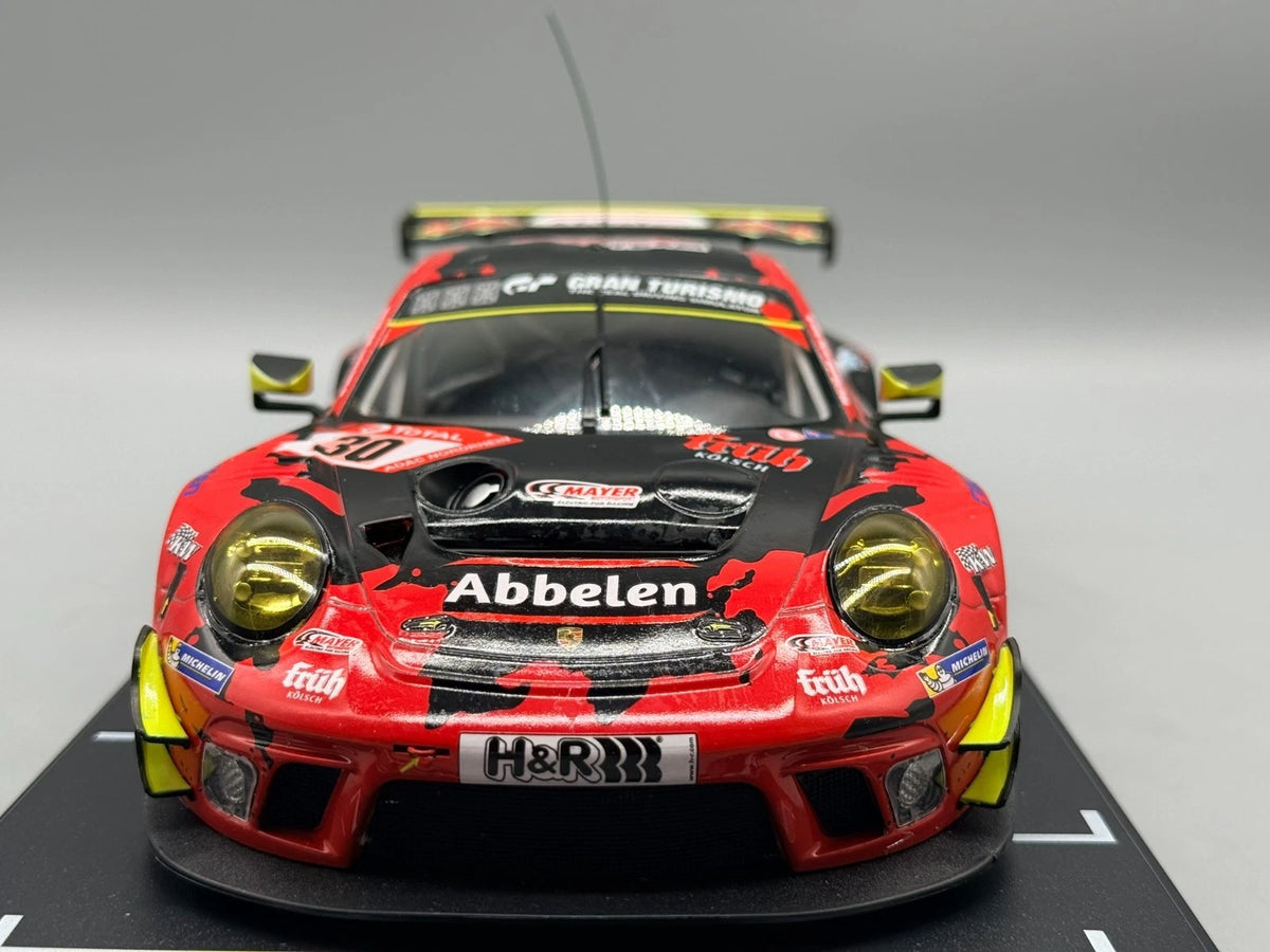 Modellautos 1:18 Ixo Porsche 911 GT3 R 24h Nürburgring 2020 #30 mit OVP