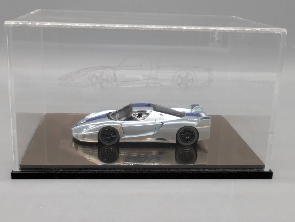 Modellautos 1:43 BBR Ferrari FXX 2006 Limited 017/150 Spiegelplatte Vitrine OVP