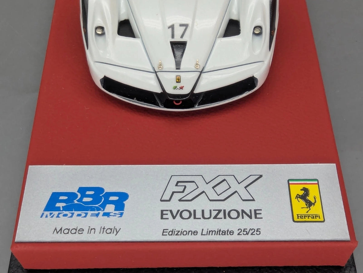 Modellautos 1:43 BBR CALSITO Ferrari FXX Evoluzione #17 Weiß 25/25 OVP