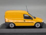 Modellautos 1:43 Minichamps Opel Combo gelb mit Dealer OVP