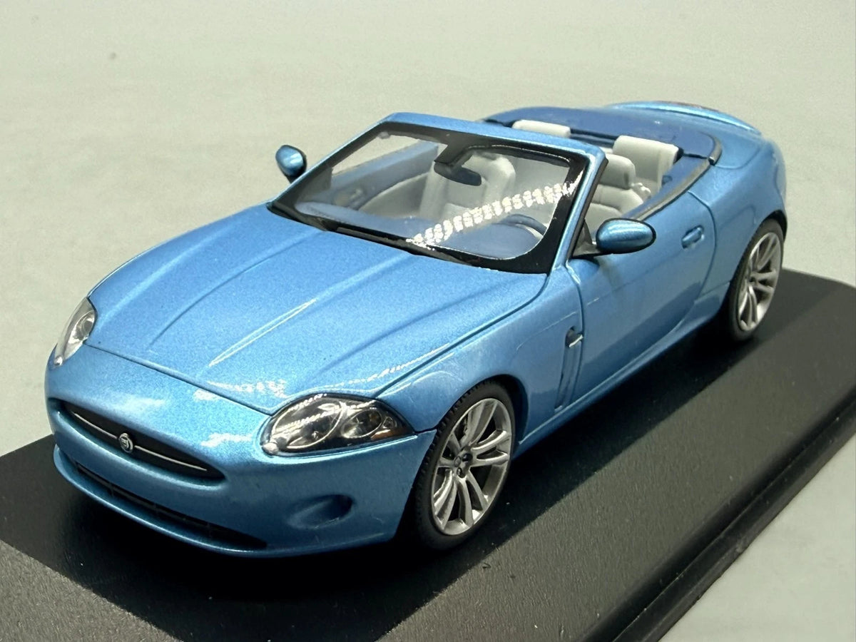 Modellautos 1:43 Minichamps Jaguar XK Cabriolet mit OVP