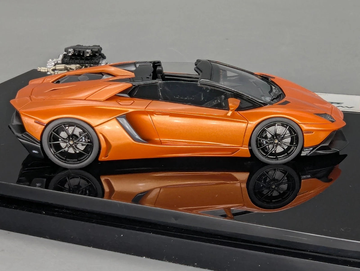 Eidolon Make Up 1:43 Lamborghini Aventador LP720-4 2013 Roadster Engine Set OVP