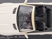 Modellautos 1:43 Minichamps Mercedes Benz SL Klasse 2008 R230 Diamantweiss OVP