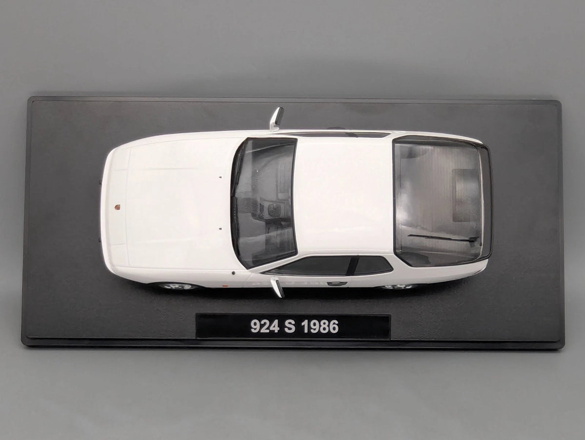 Modellautos 1:18 KK-Scale Porsche 924 S 1986 Weiß mit OVP