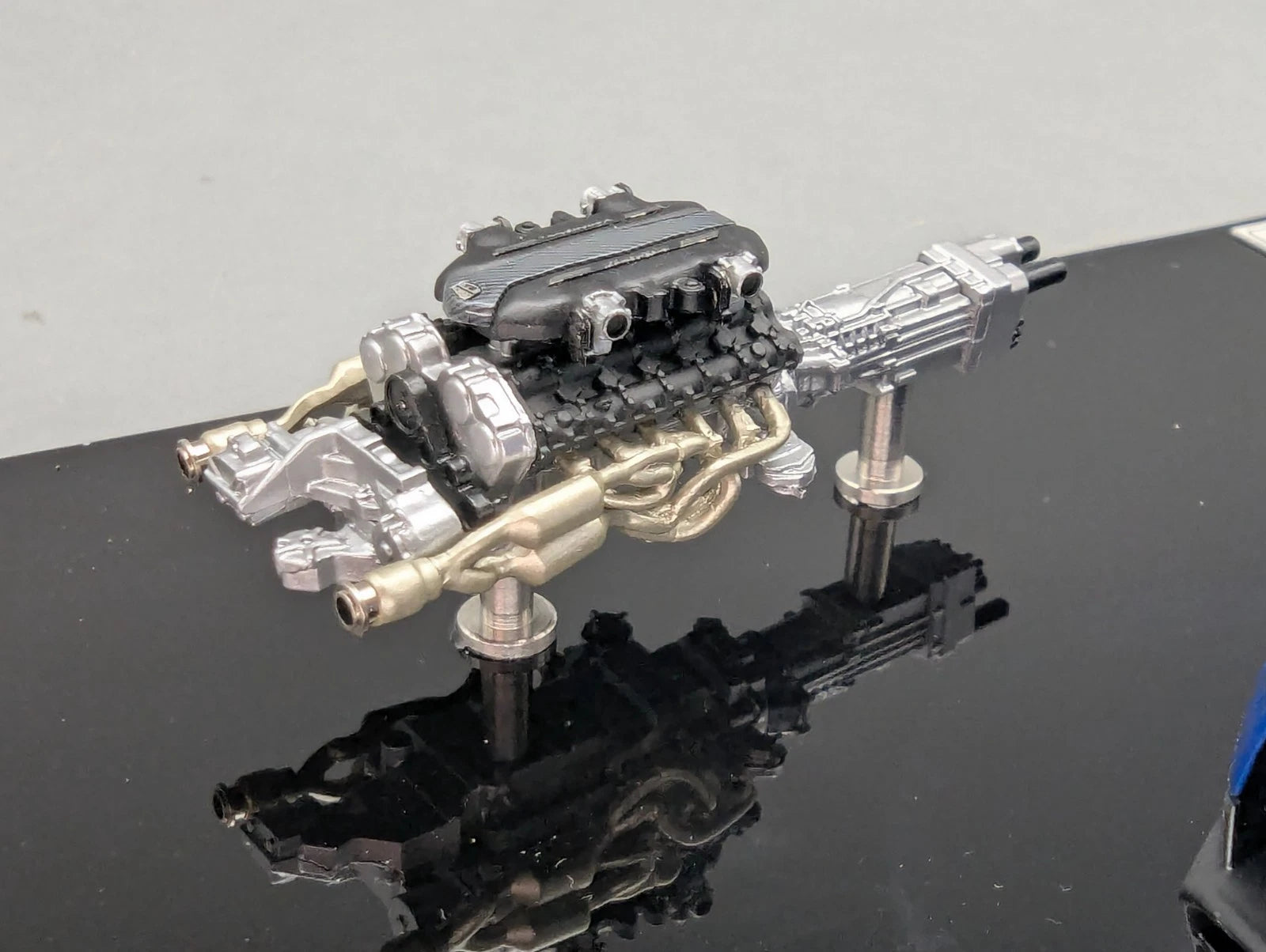 Eidolon Make Up 1:43 Lamborghini Aventador LP720-4 50. Annivers. Engine Set OVP