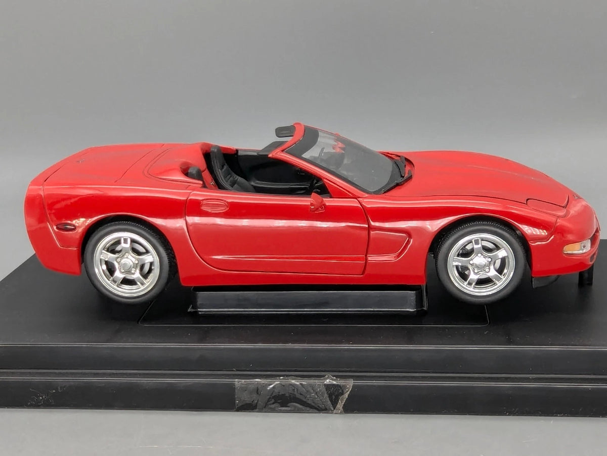 Modellautos 1:18 Ertl Chevrolet Corvette 1998 Rot American Muscle XXX mit OVP