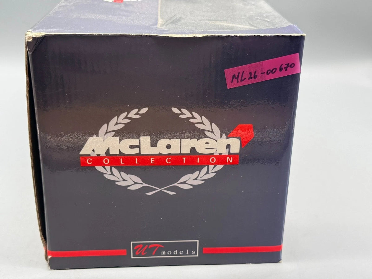 Modellautos 1:18 UT Models McLaren F1 GTR #40 mit OVP