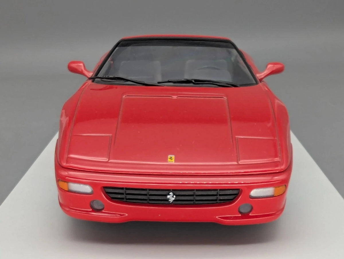 Modellautos 1:18 UT Models Ferrari F355 Spider 1994 Rot mit OVP