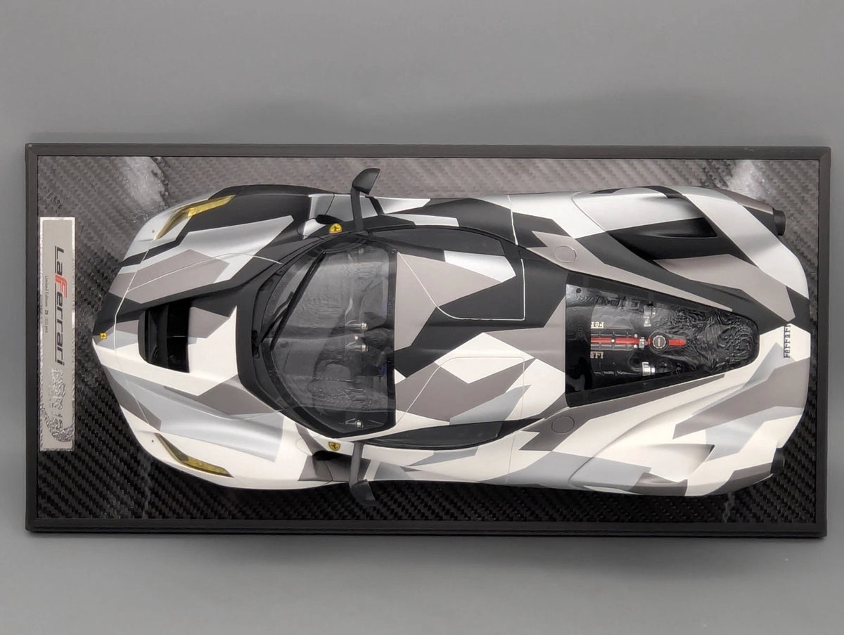 Modellautos 1:12 BBR Ferrari LaFerrari 2013 Matt Camouflage Lt 29/60 Vitrine OVP