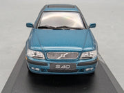 Modellautos 1:43 Minichamps Volvo S40 Lagunengrün mit Dealer OVP