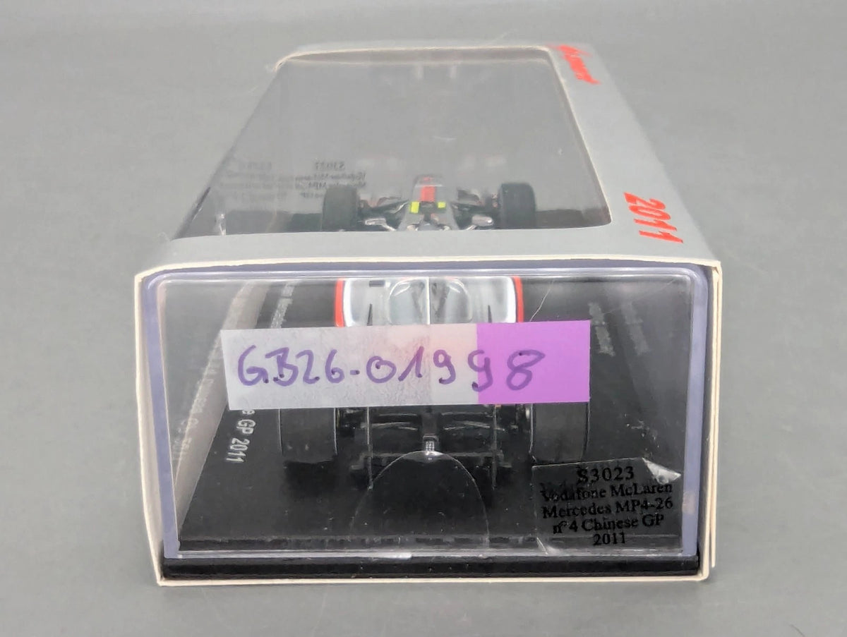 Modellautos 1:43 Spark S3023 McLaren Mercedes MP4-26 China GP 2011 #4 Button OVP