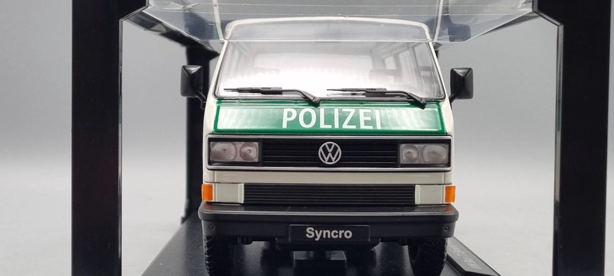 Modellautos 1:18 KK Scale VW Bus T3 Syncro Polizei OVP