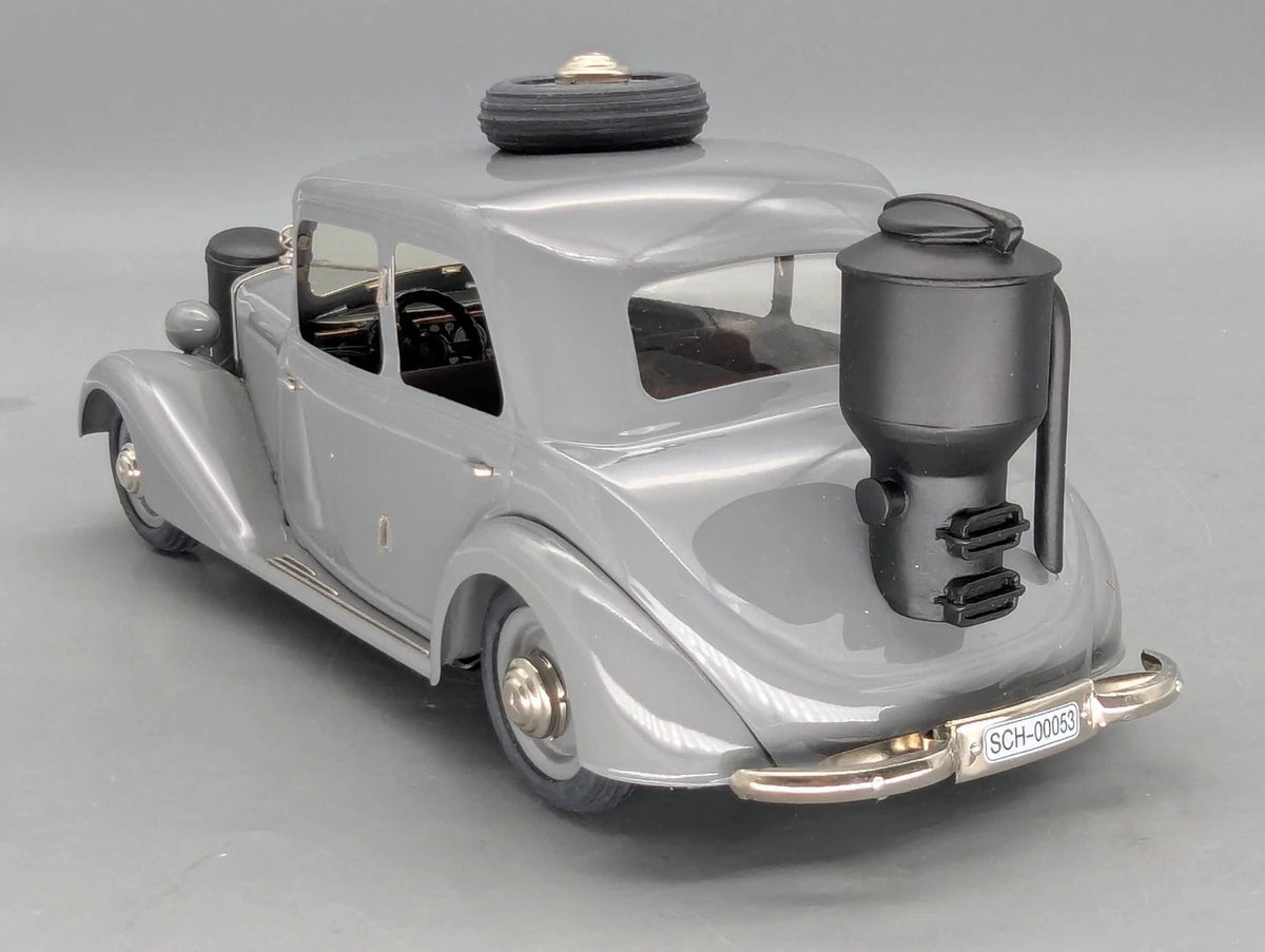 Modellautos 1:18 Schuco Mercedes Benz 170V Limousine mit Holzvergaser OVP
