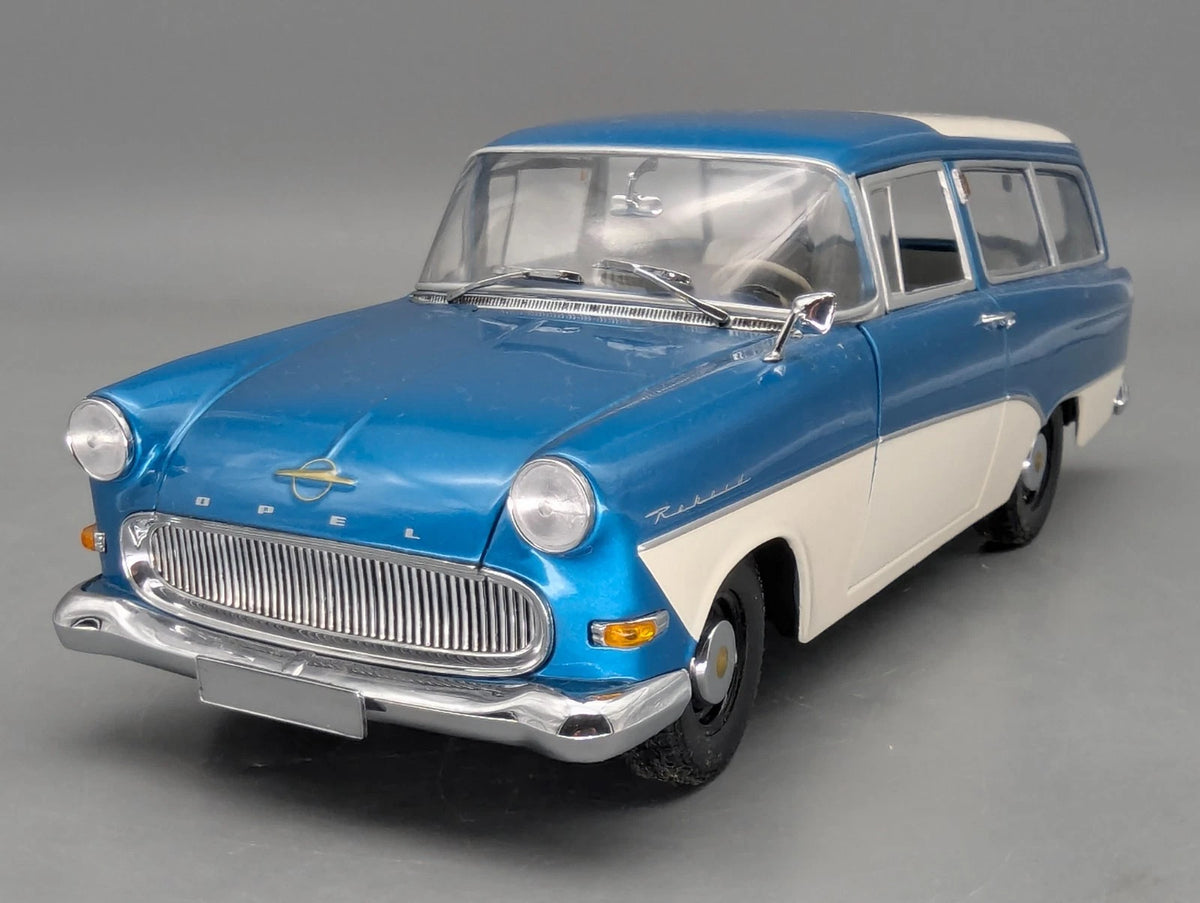 Modellautos 1:18 Minichamps Opel Rekord P1 Caravan 1958 mit OVP