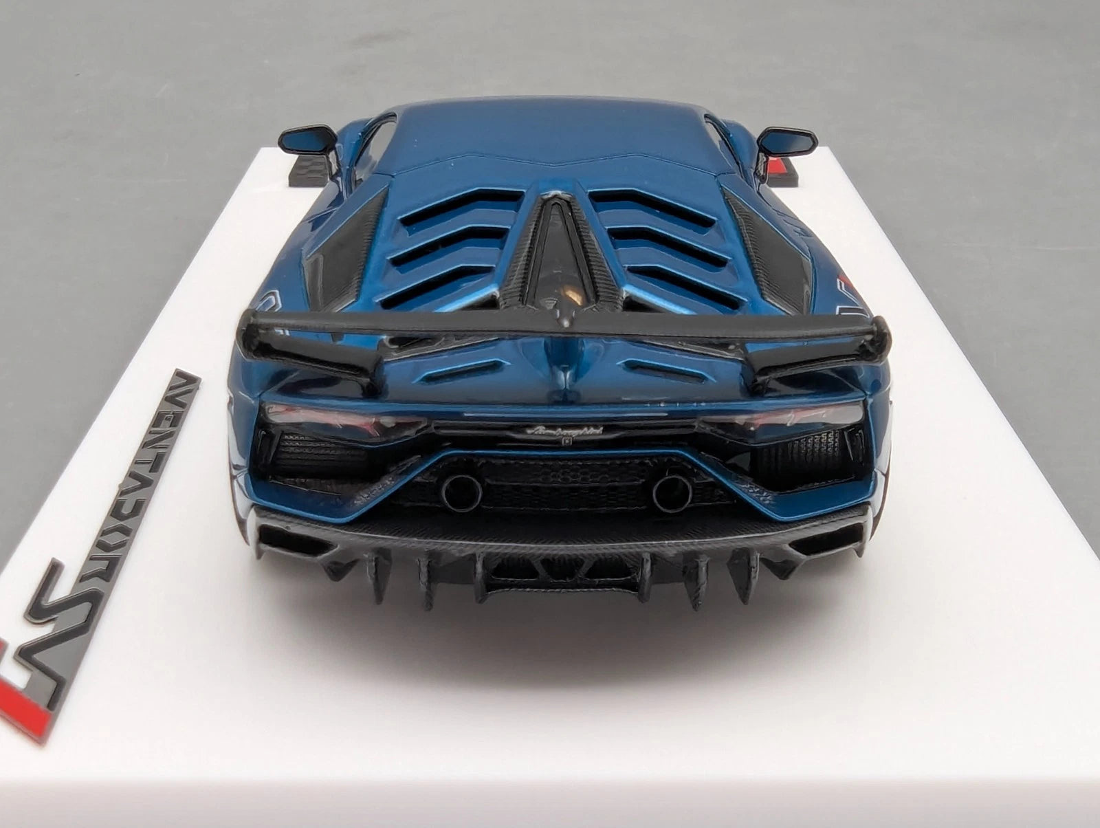 Eidolon Make Up 1:43 Lamborghini Aventador SVJ 2018 Limited 104/120 Verde A. OVP
