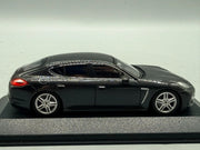 Modellautos 1:43 Minichamps Porsche Panamera mit OVP