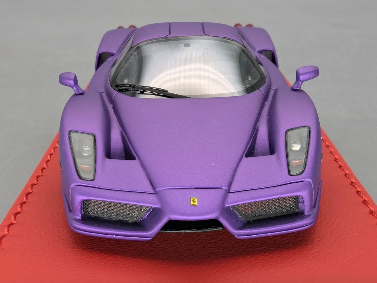 Modellautos 1:43 BBR Executive CALSITO Ferrari Enzo Mica Violet Matt 12/15 OVP
