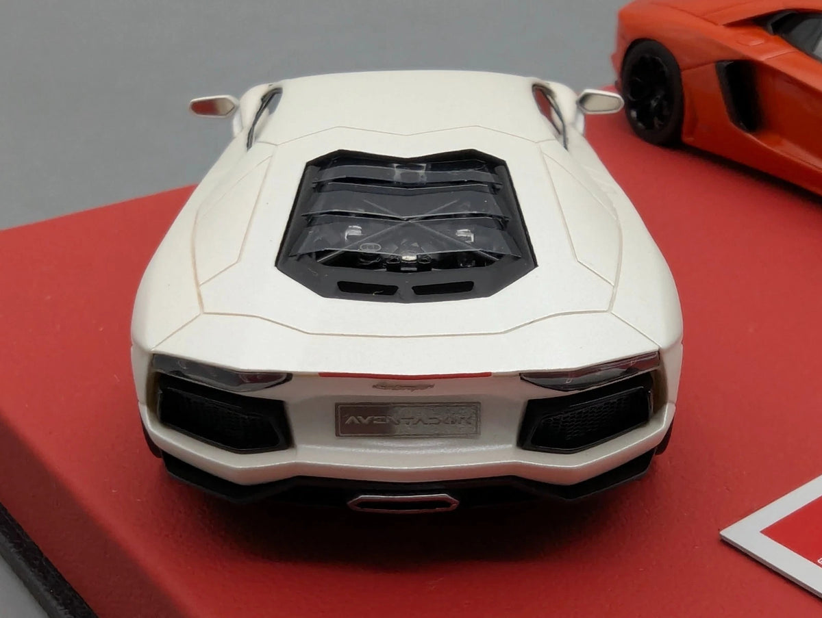 Eidolon Make Up 1:43 Lamborghini Aventador LP700-4 Rot und Weiß 2tlg Set OVP