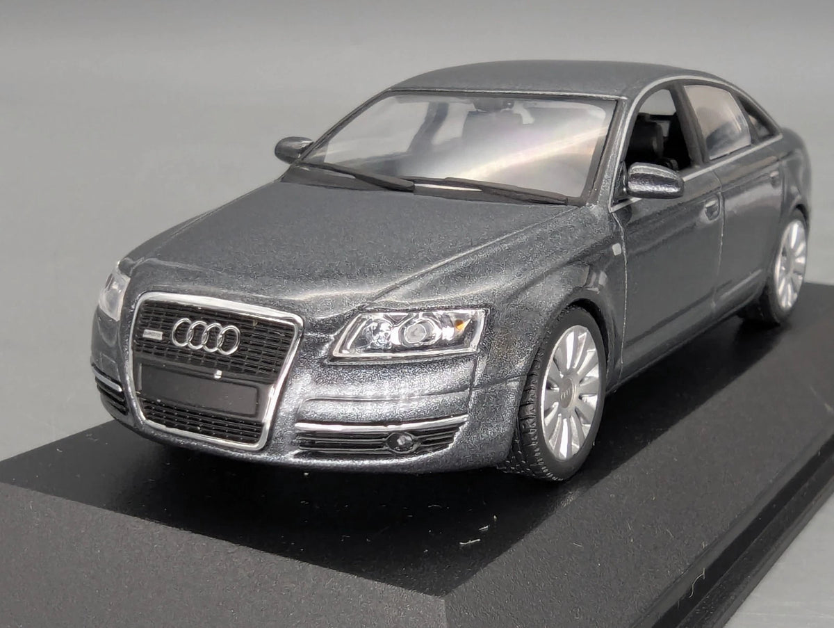 Modellautos 1:43 Minichamps Audi A6 Grau Metallic OVP