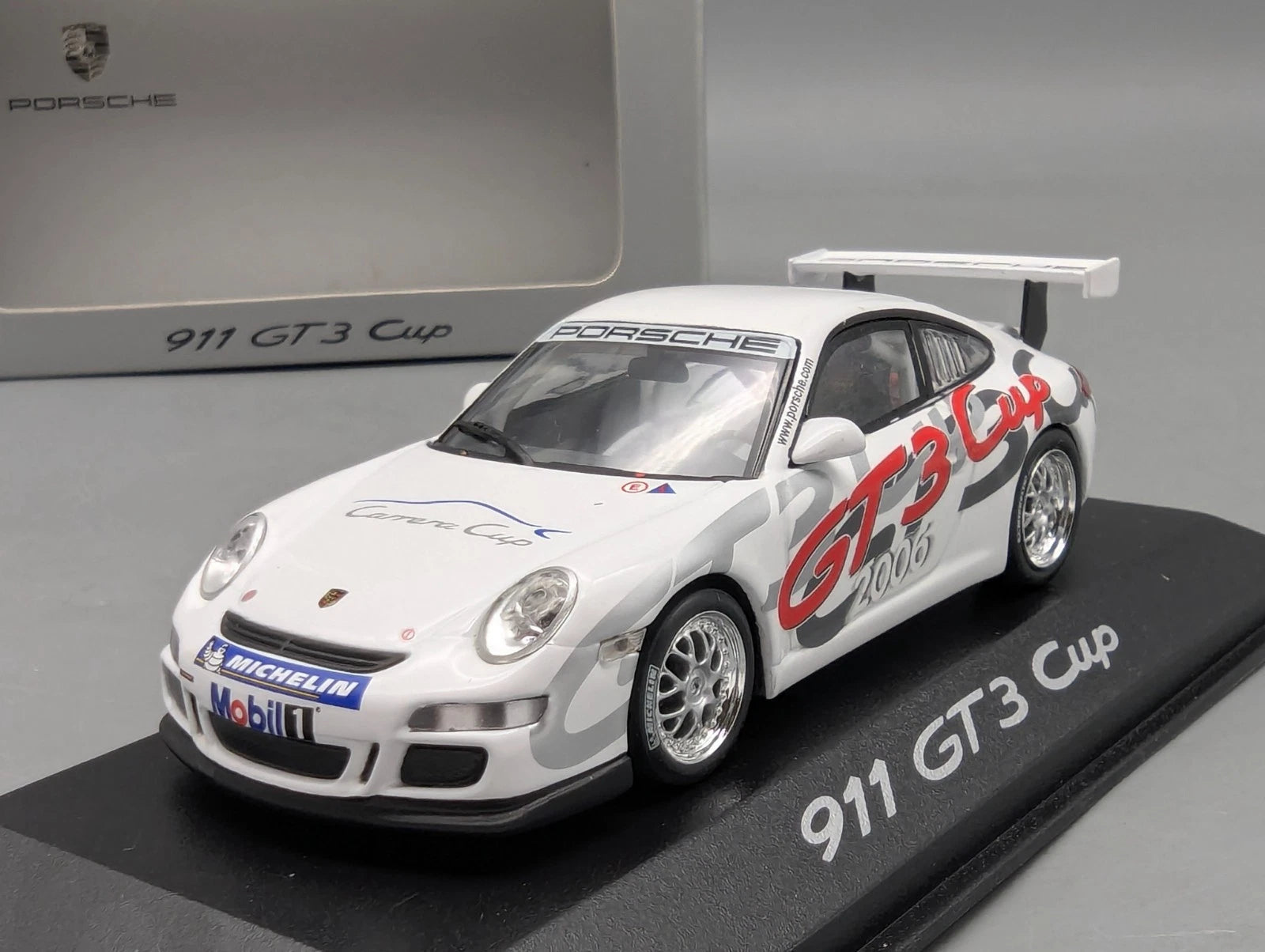 Modellautos 1:43 Minichamps Porsche 911 GT3 Cup 2006 #1 WAP Dealer OVP