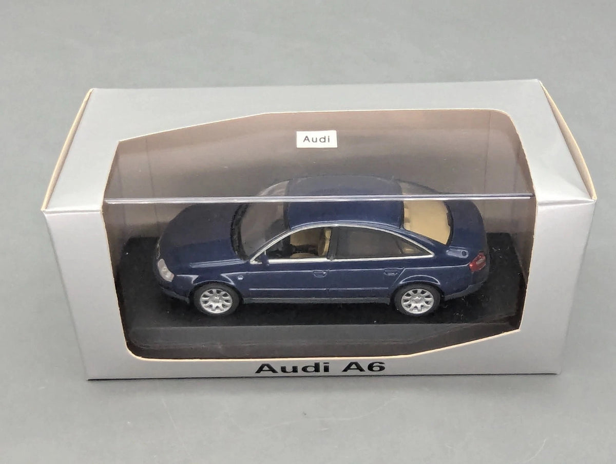 Modellautos 1:43 Minichamps Audi A6 Blau Metallic mit Dealer OVP